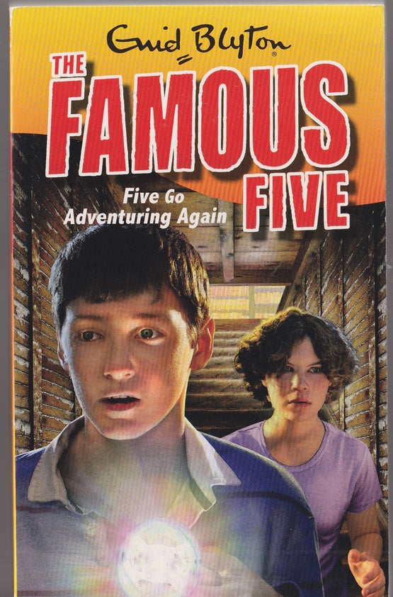 The Famous Five: 2: Five Go Adventuring Again