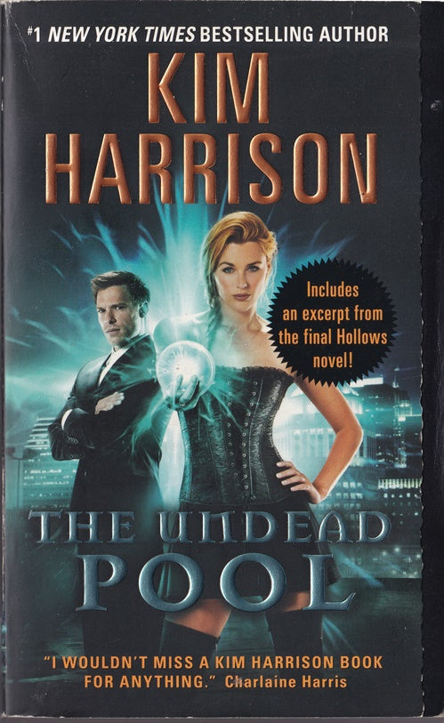 The Undead Pool (Hollows, 12)