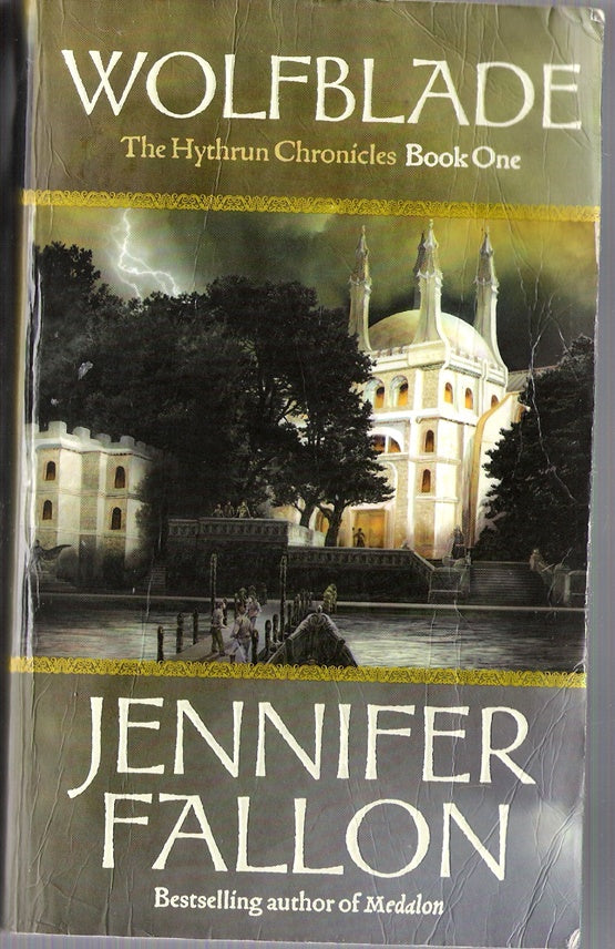 Wolfblade : The Hythrun Chronicles book 1