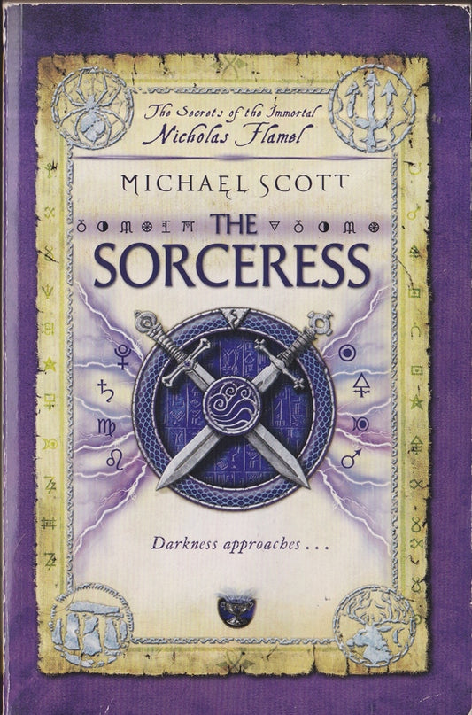 The Sorceress: Book 3 (The Secrets of the Immortal Nicholas Flamel)