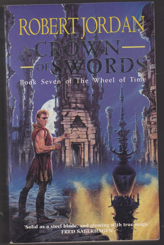 A Crown Of Swords : Wheel Of Time Book 7